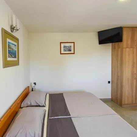 Apartmán Jaklin - With Balcony And Sea View Rab Town